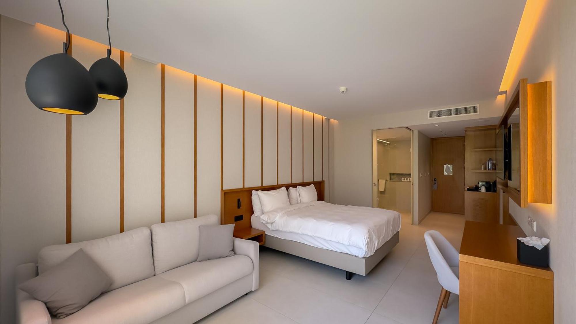 Radisson Beach Resort Larnaca Dış mekan fotoğraf
